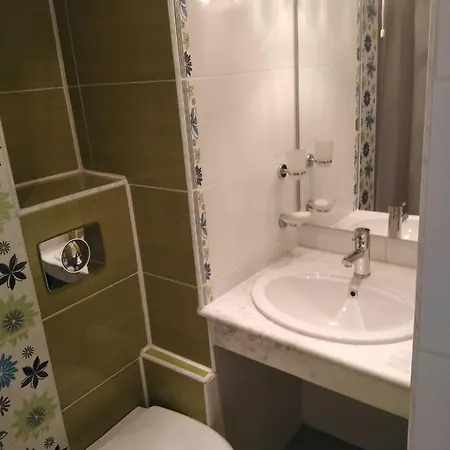 Арис Apartman *